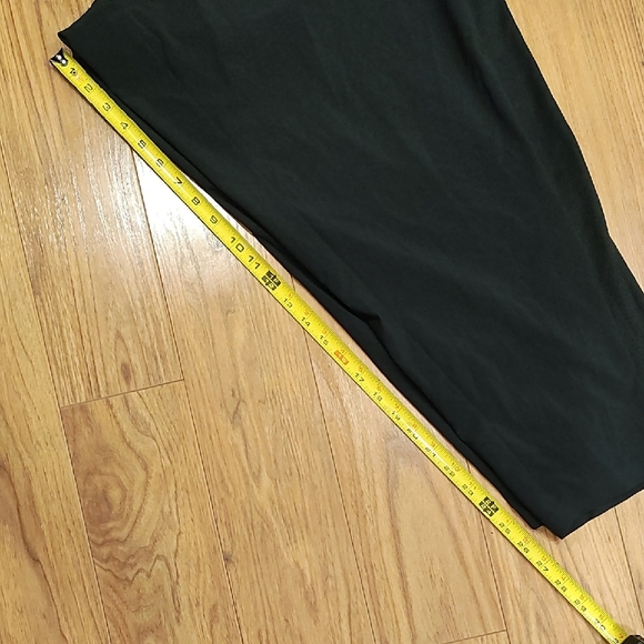 Athleta Women's Classic Black  Pants - Picture 7 of 7